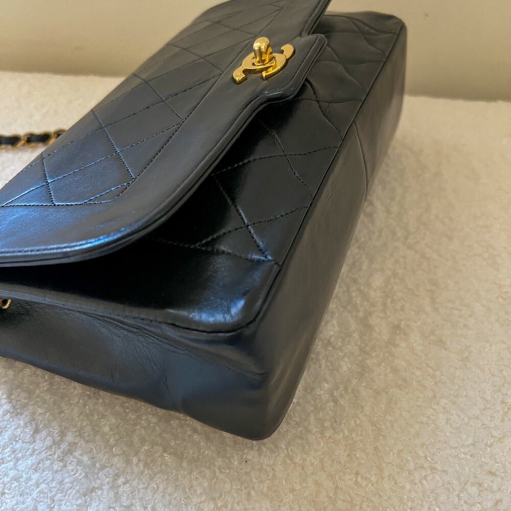 CHANEL Black Quilted Lambskin Crossbody with Gold Chain - Picture 6 of 16